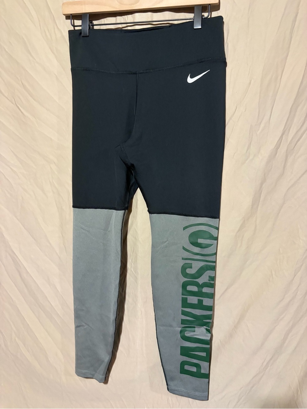 Nike NFL packers leggings